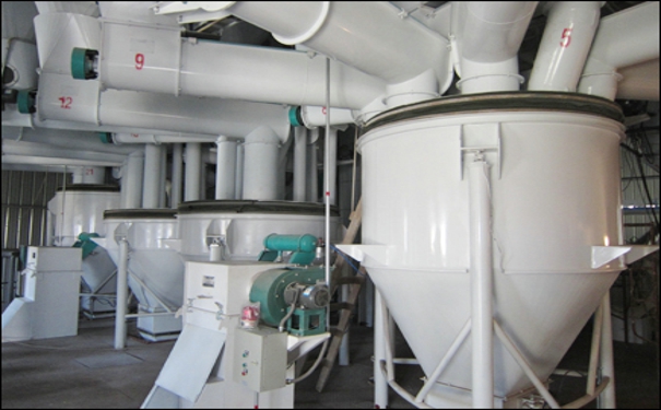 生產(chǎn)飼料的機器多少錢一臺?其加工對飼料營養(yǎng)品質(zhì)有影響嗎?