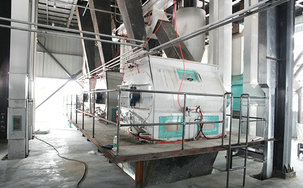 飼料成套設(shè)備價格多少?其不同廠家對比時又該注意什么?