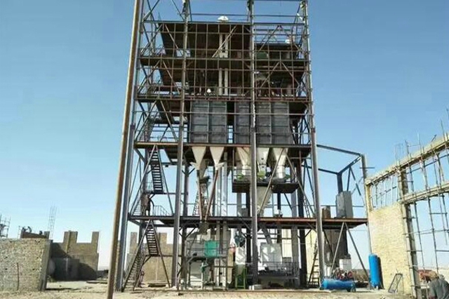 肉雞飼料機械有力地推動了我國農(nóng)村經(jīng)濟的繁榮